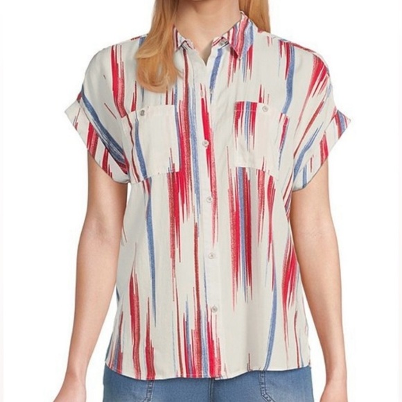 NWT Westbound Petites XL Red White Blue Short Sleeve Point Collar Button Blouse - Picture 11 of 11